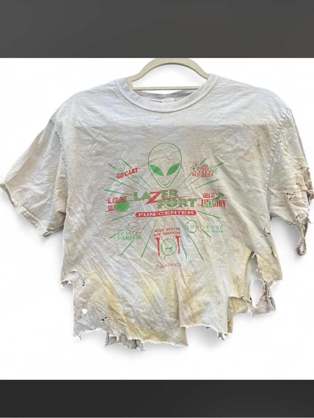 Lazer Port FunCenter Pigeon Forge TN
Distressed cropped Tee Medium Arcade